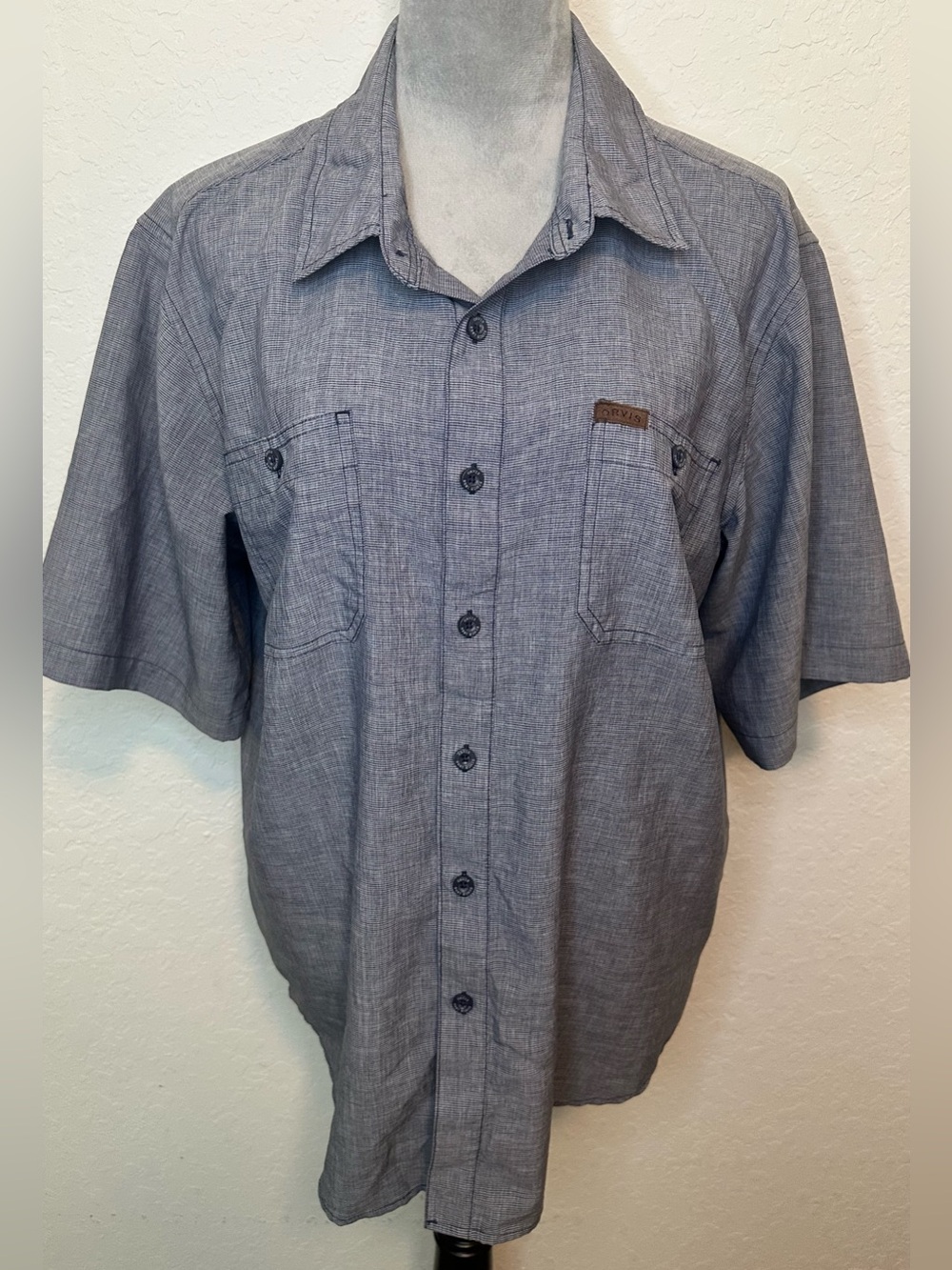 Orvis Fishing Shirt Men’s Large Gray Vented Short Sleeve Outdoor Hiking